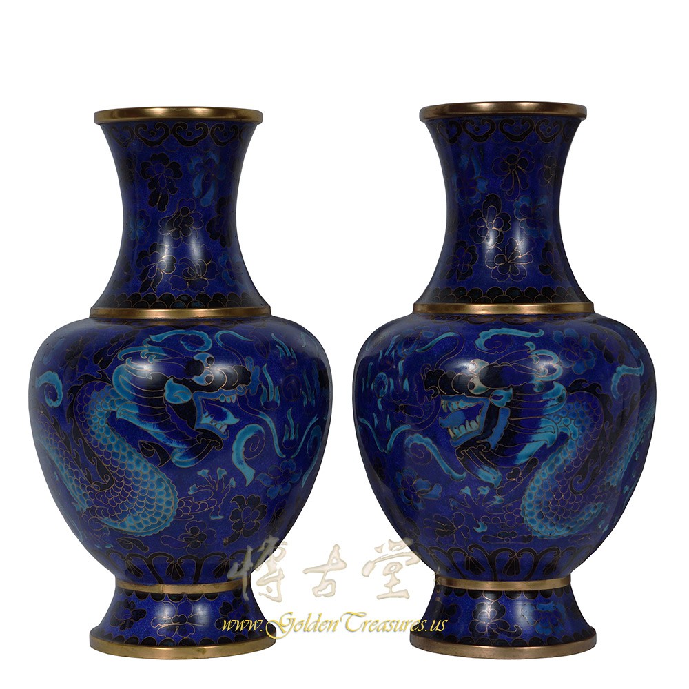 A Pair of Chinese Antique Cloisonn Vases 17LP11