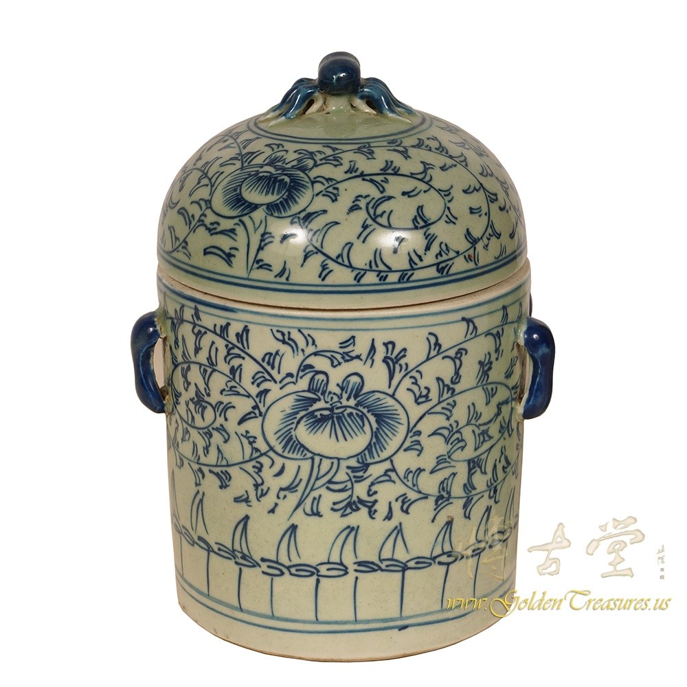 Vintage Chinese Blue and White Porcelain Jar
