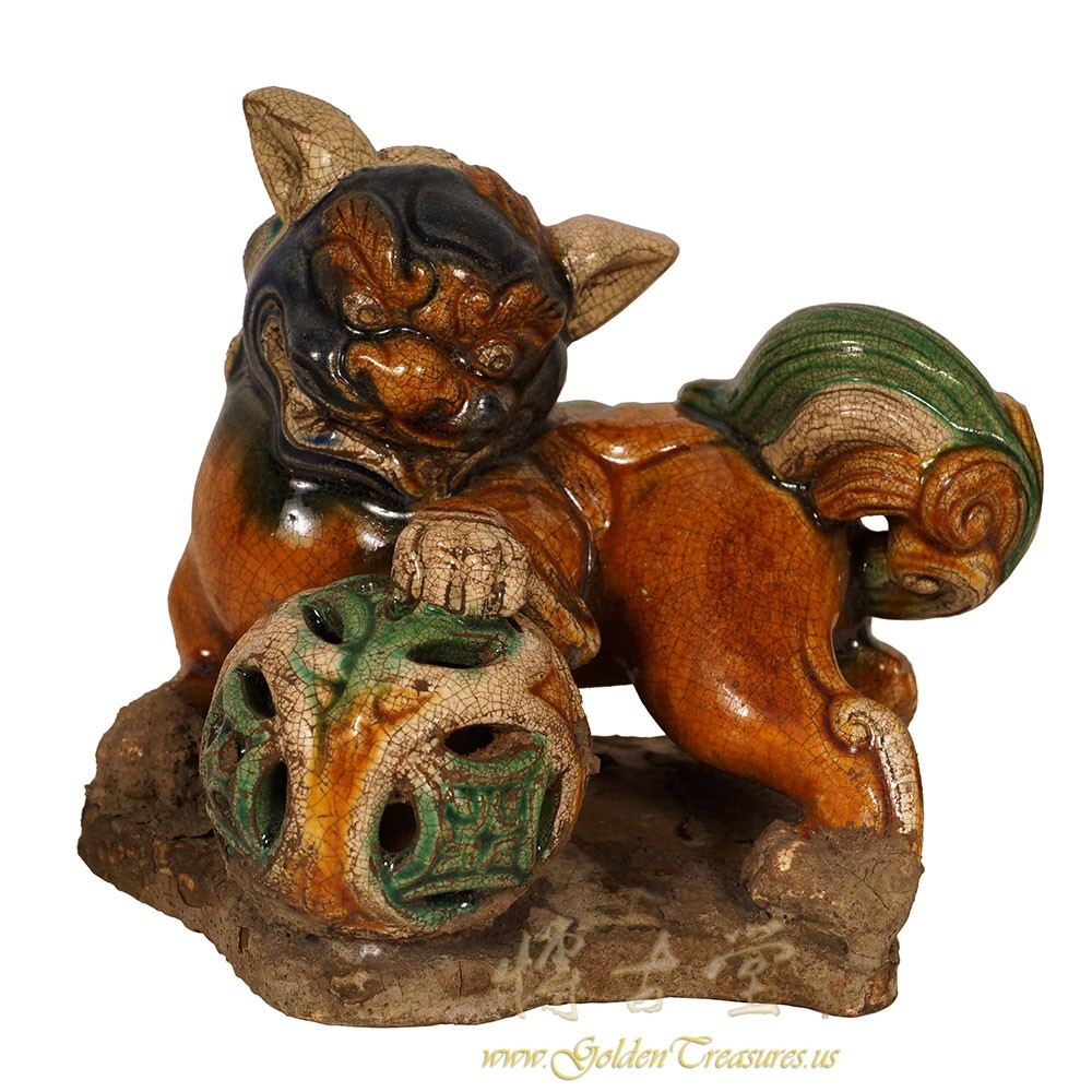 Vintage Chinese Ceramic Glaze Foo Dog playing Ball