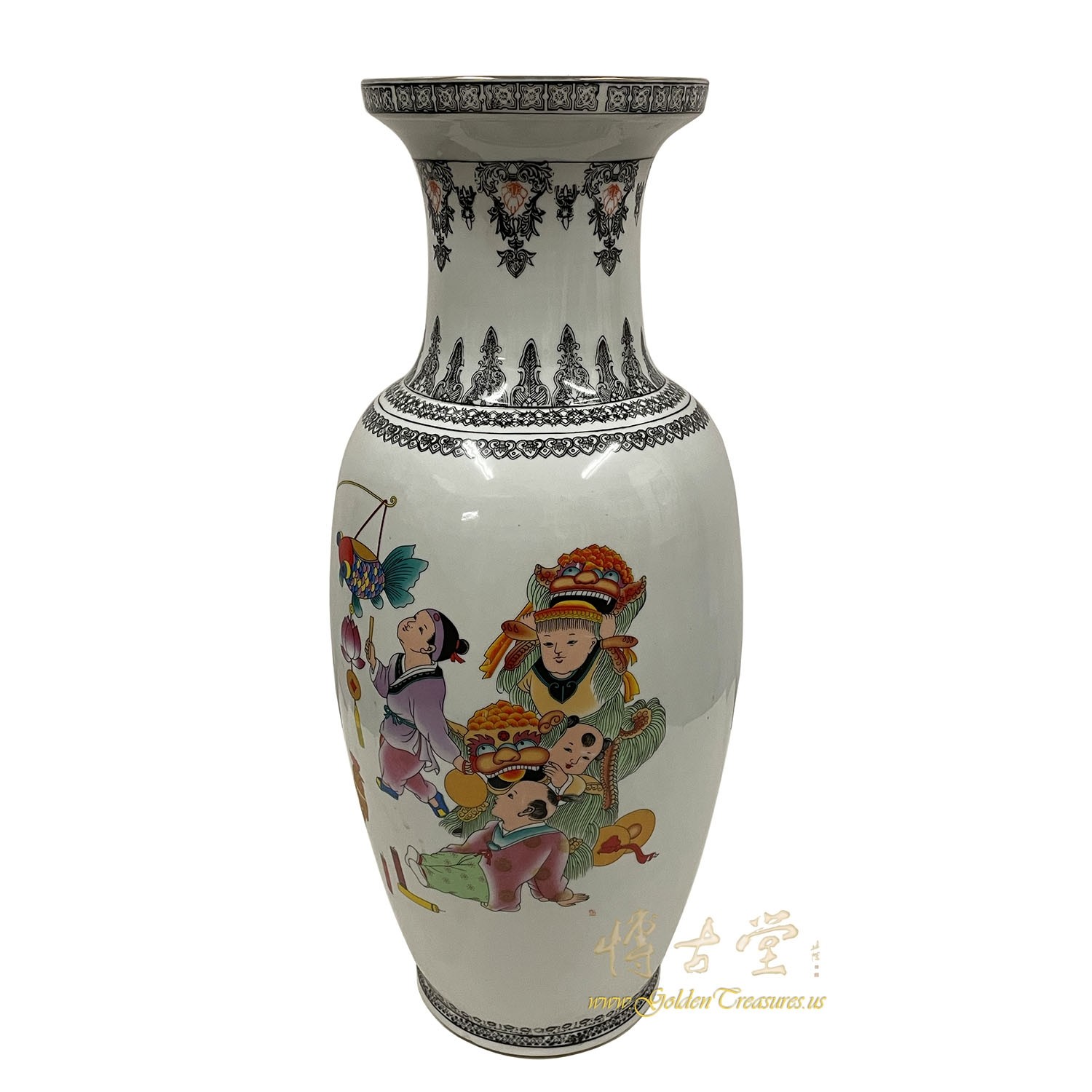 Vintage Chinese Hand Paint Famille Rose Porcelain Vase