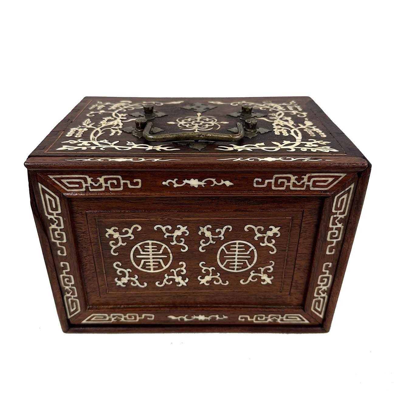 Early 20th Century Chinese Export Majong Game set 