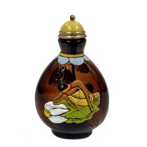 Chinese Overlaid Peking Glass Snuff Bottle with Scoop