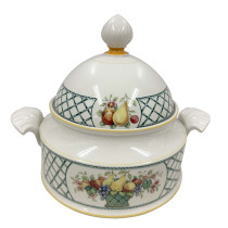Villeroy and Boch Basket Covered Vegetable/Serving Bowl with Lid, Germany