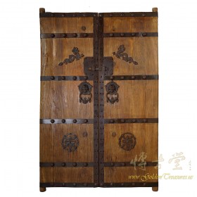 Pair of Antique Chinese Massive Court Yard Door Panels 27P01-2